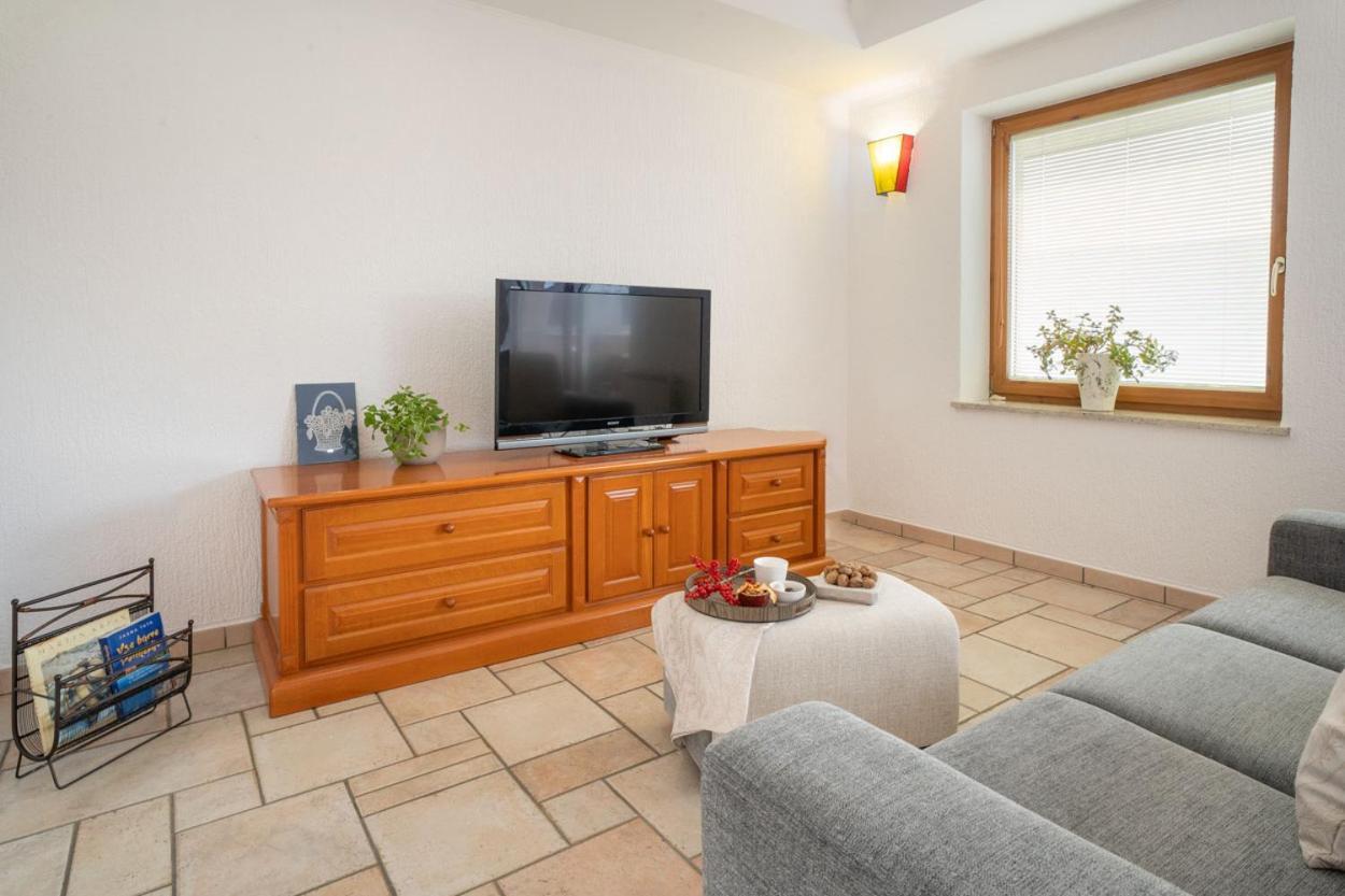 Apartment Ajdi Ajdovščina Εξωτερικό φωτογραφία