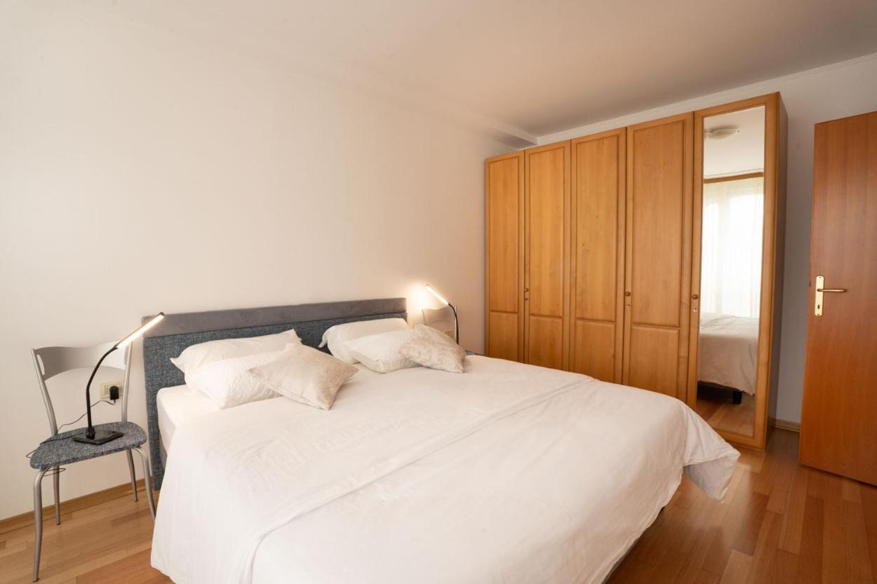 Apartment Ajdi Ajdovščina Εξωτερικό φωτογραφία