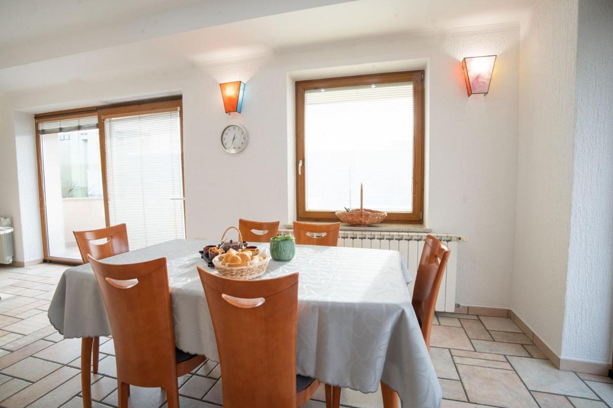 Apartment Ajdi Ajdovščina Εξωτερικό φωτογραφία